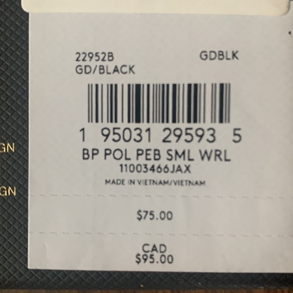 NWT COACH Wristlet - Picture 3 of 3